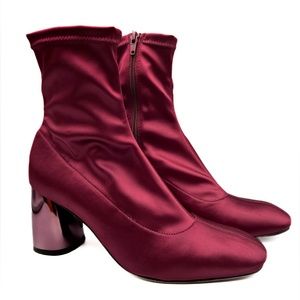 Free People Women’s Satin Spectrum Burgundy Sock Booties Size 38 EU/8 US